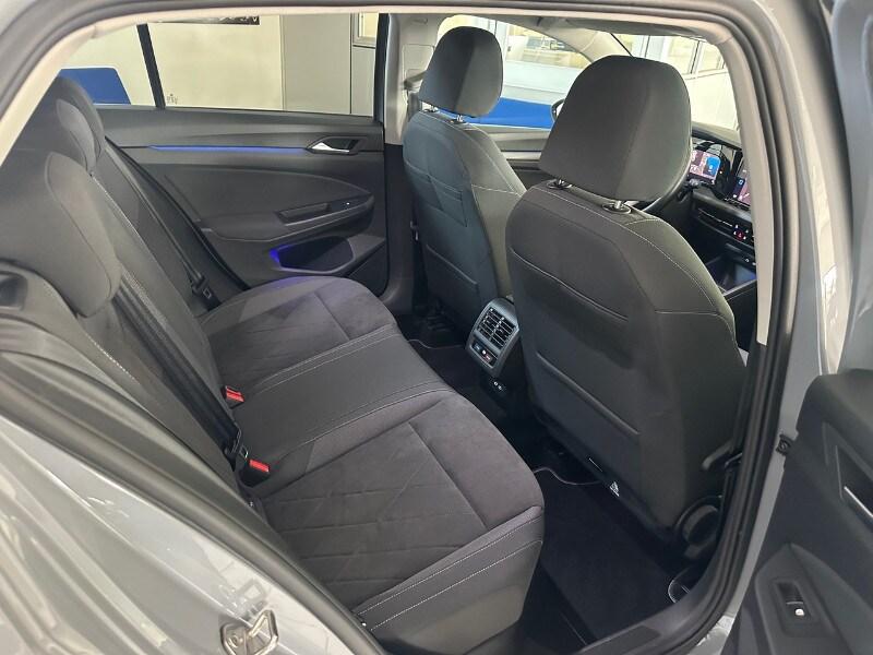 VOLKSWAGEN Golf 8ª serie Golf 2.0 TDI 150 CV D...