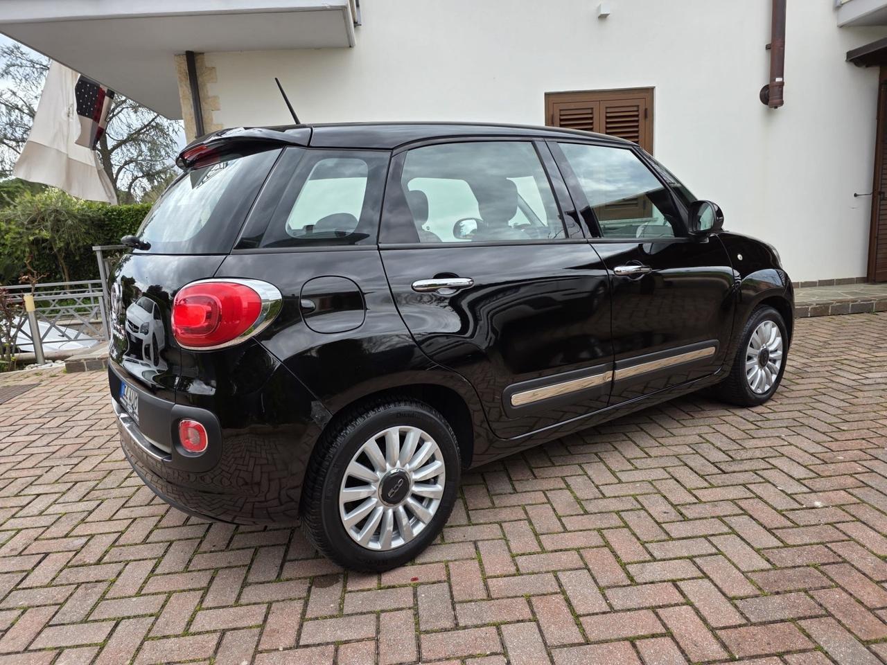 Fiat 500L 1.4 95 CV Lounge