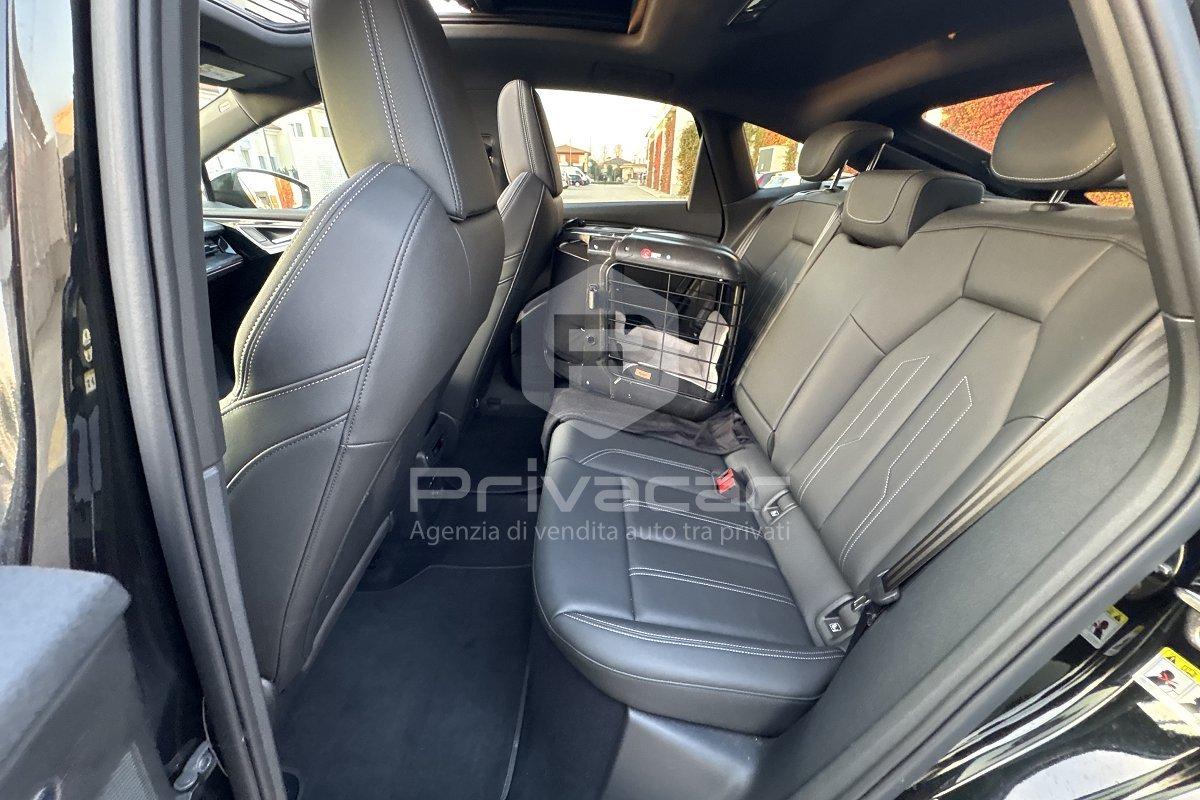 AUDI Q4 SPB 50 e-tron quattro S line edition