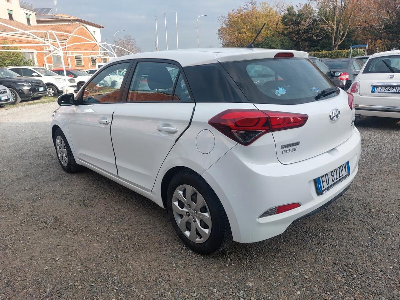 Hyundai i20 1.2 5 porte Econext GPL CASA MADRE