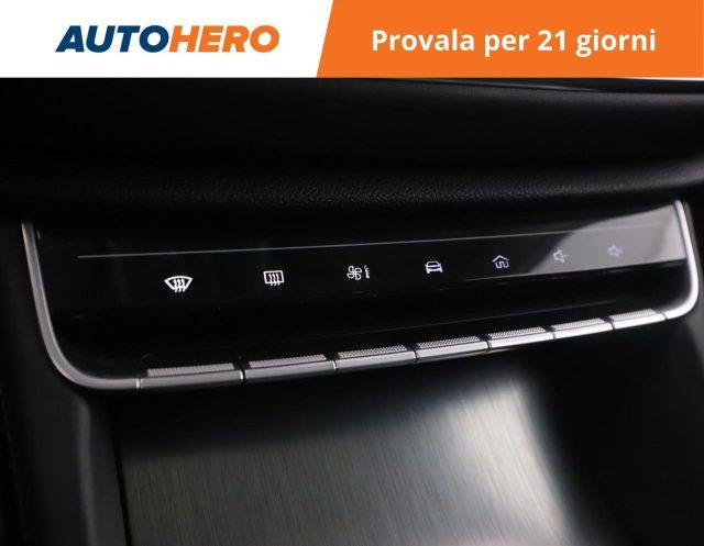 MG EHS Plug-in Hybrid Exclusive
