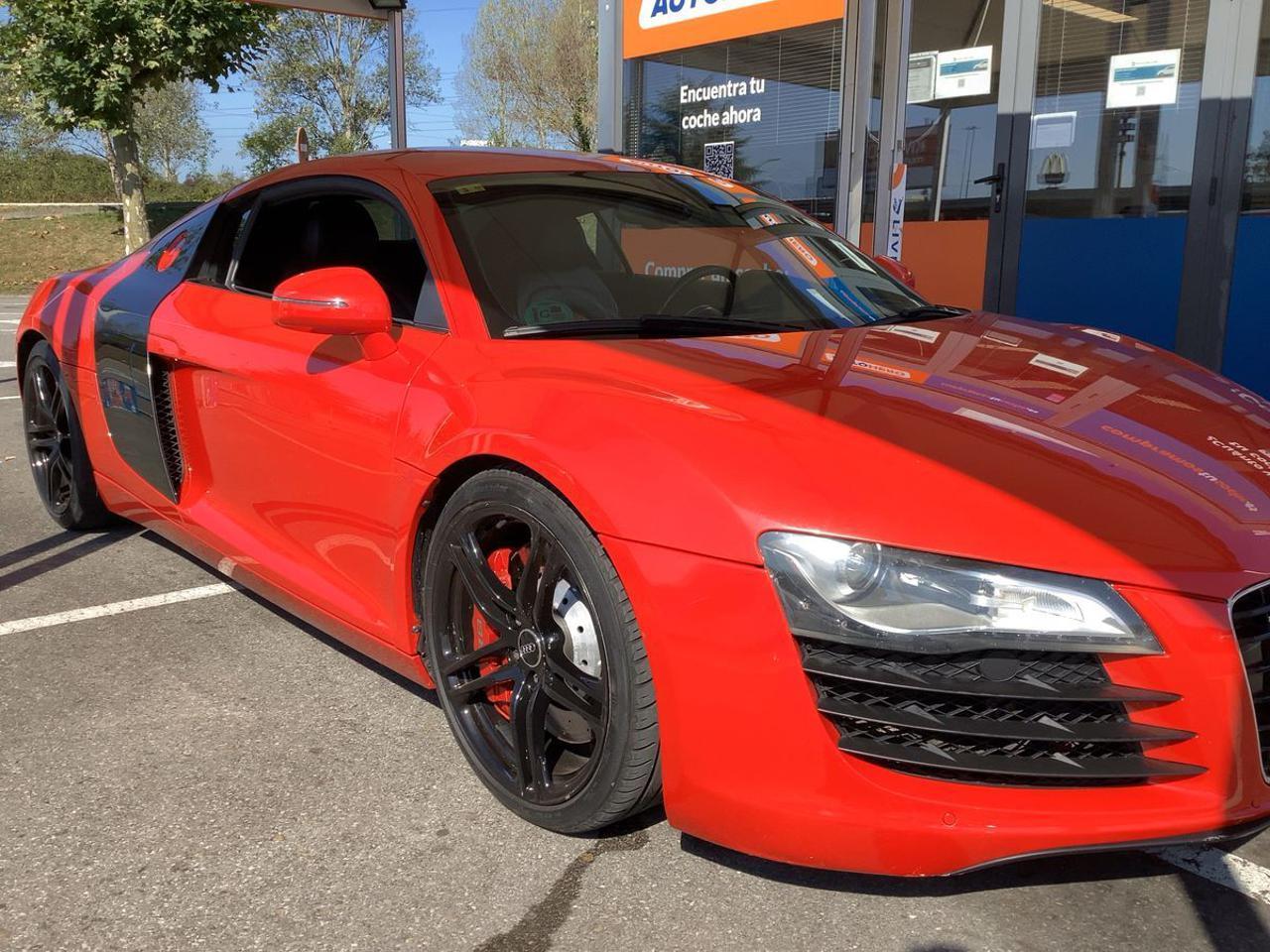 Audi R8 Coupe 4.2 V8 quattro EXCLUSIVE! ROSSO ORIGINALE !
