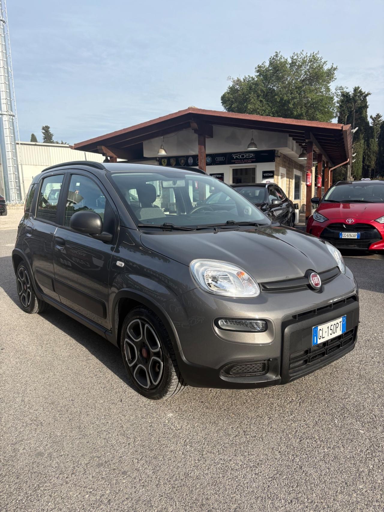 Fiat Panda 1.0 FireFly S&S Hybrid Red