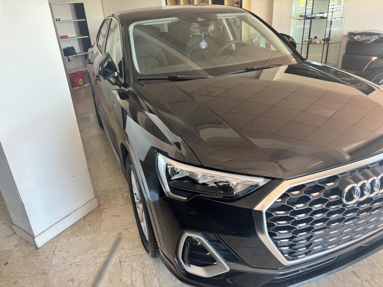 Audi Q3 SPB TDI 110 kW S tronic Line edition