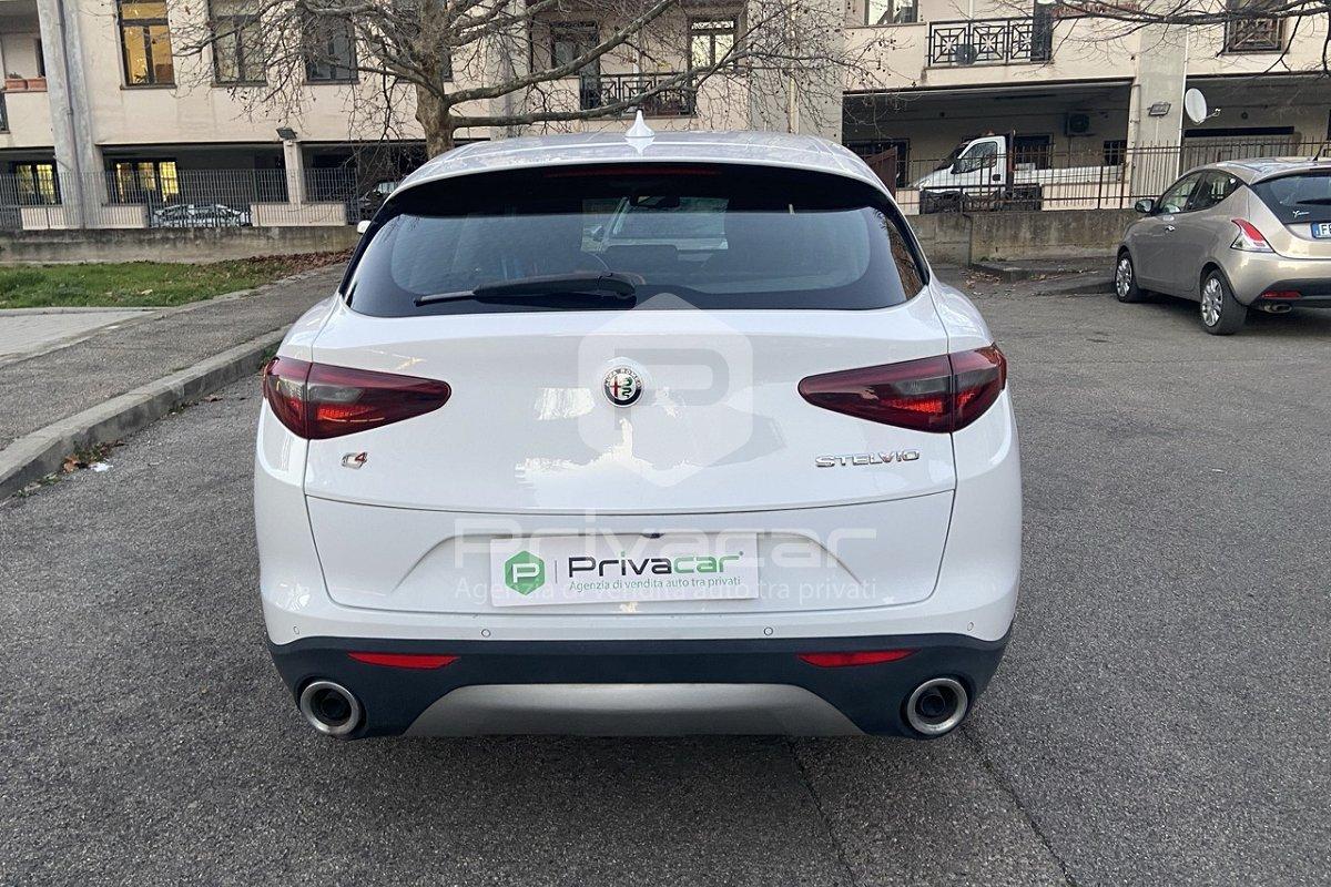 ALFA ROMEO Stelvio 2.2 Turbodiesel 180 CV AT8 Q4 Executive