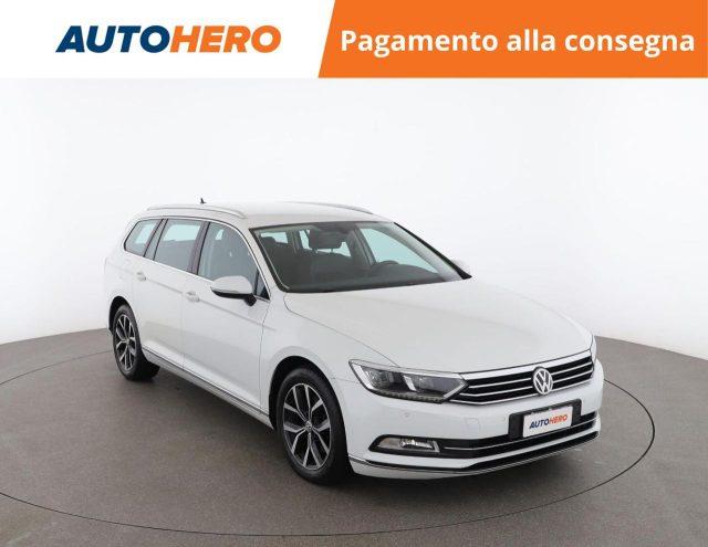VOLKSWAGEN Passat Variant 2.0 TDI DSG Executive BlueMotion Tech.