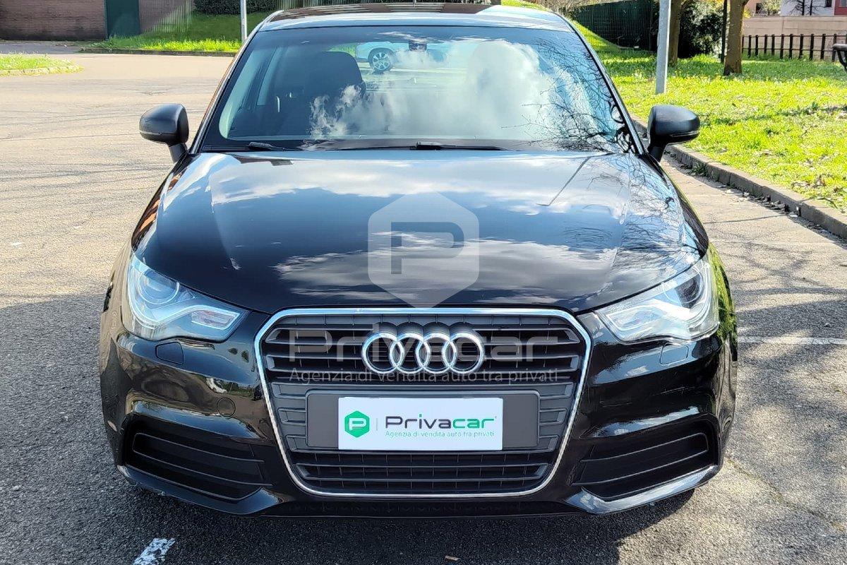 AUDI A1 1.6 TDI 105 CV Attraction