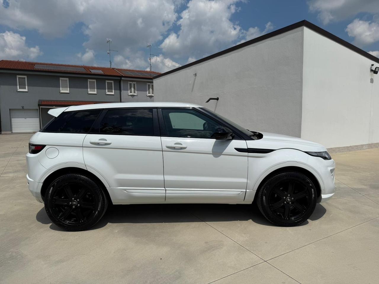 Land Rover Range Rover Evoque Range Rover Evoque 2.2 Sd4 5p. Dynamic
