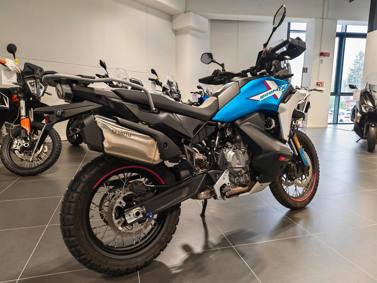 Cf Moto 800MT-X 2025