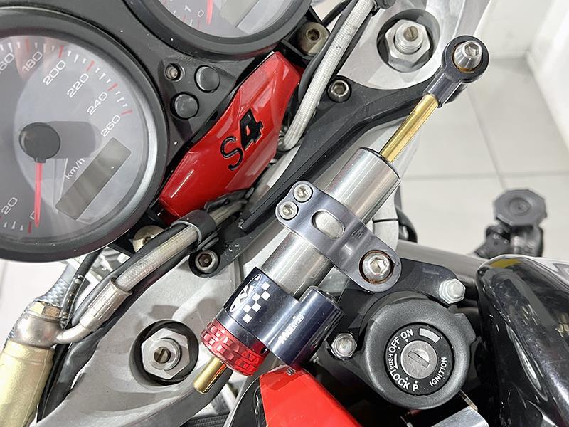 Ducati Monster S4 916