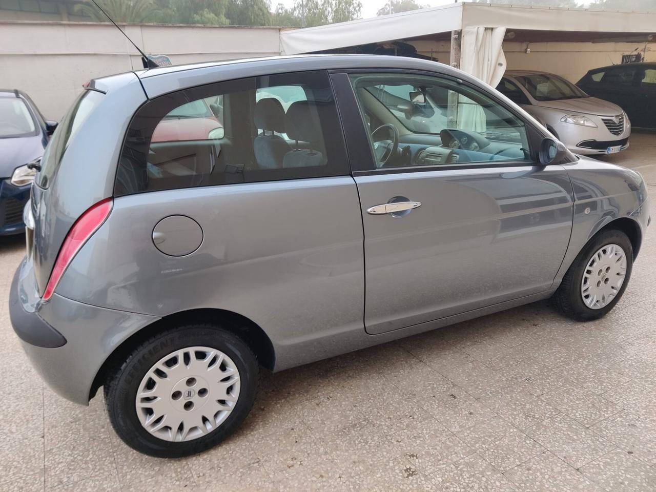 Lancia Ypsilon 1.2 Benzina