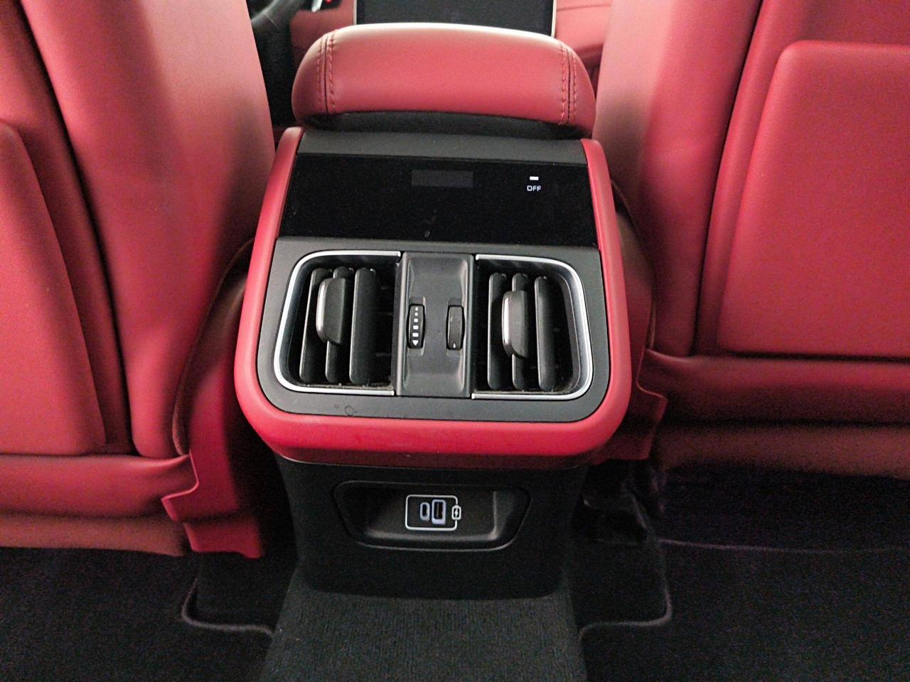 Maserati Grecale 2.0 mhev Modena 330cv