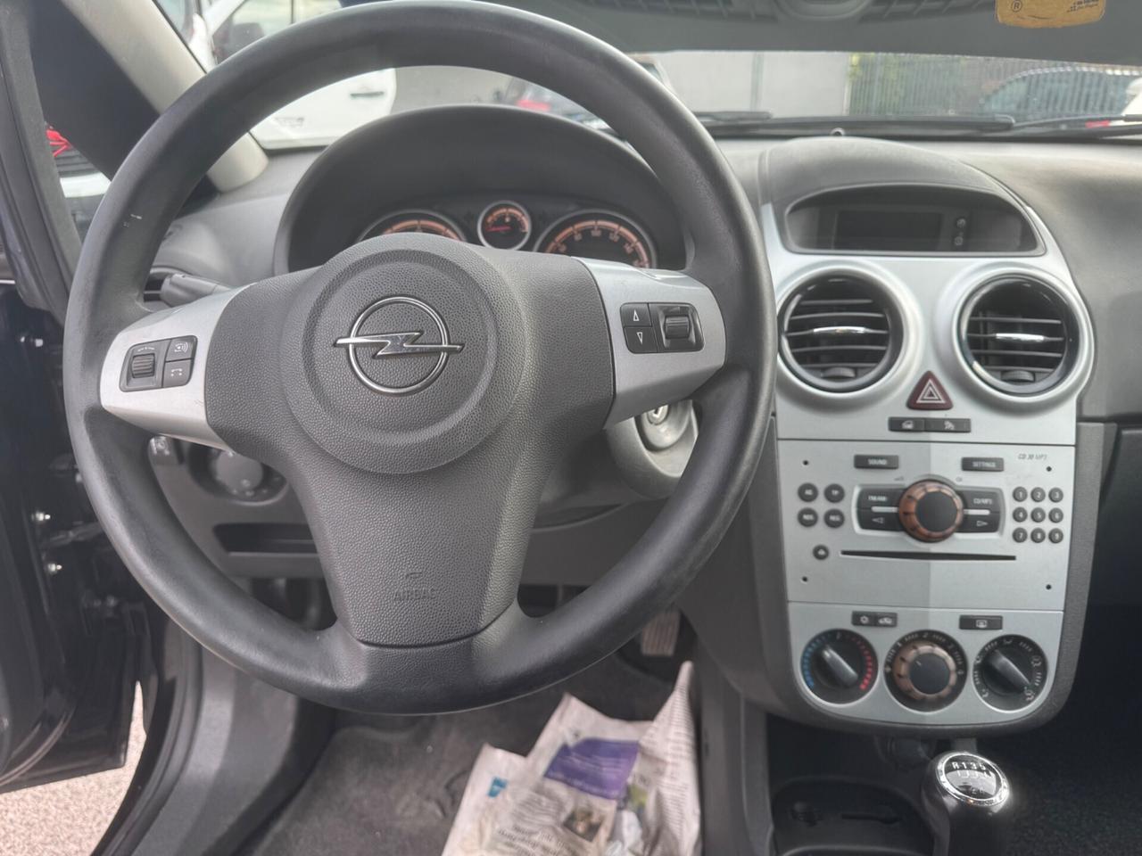 Opel Corsa 1.2 80CV 3 porte GPL-TECH Club