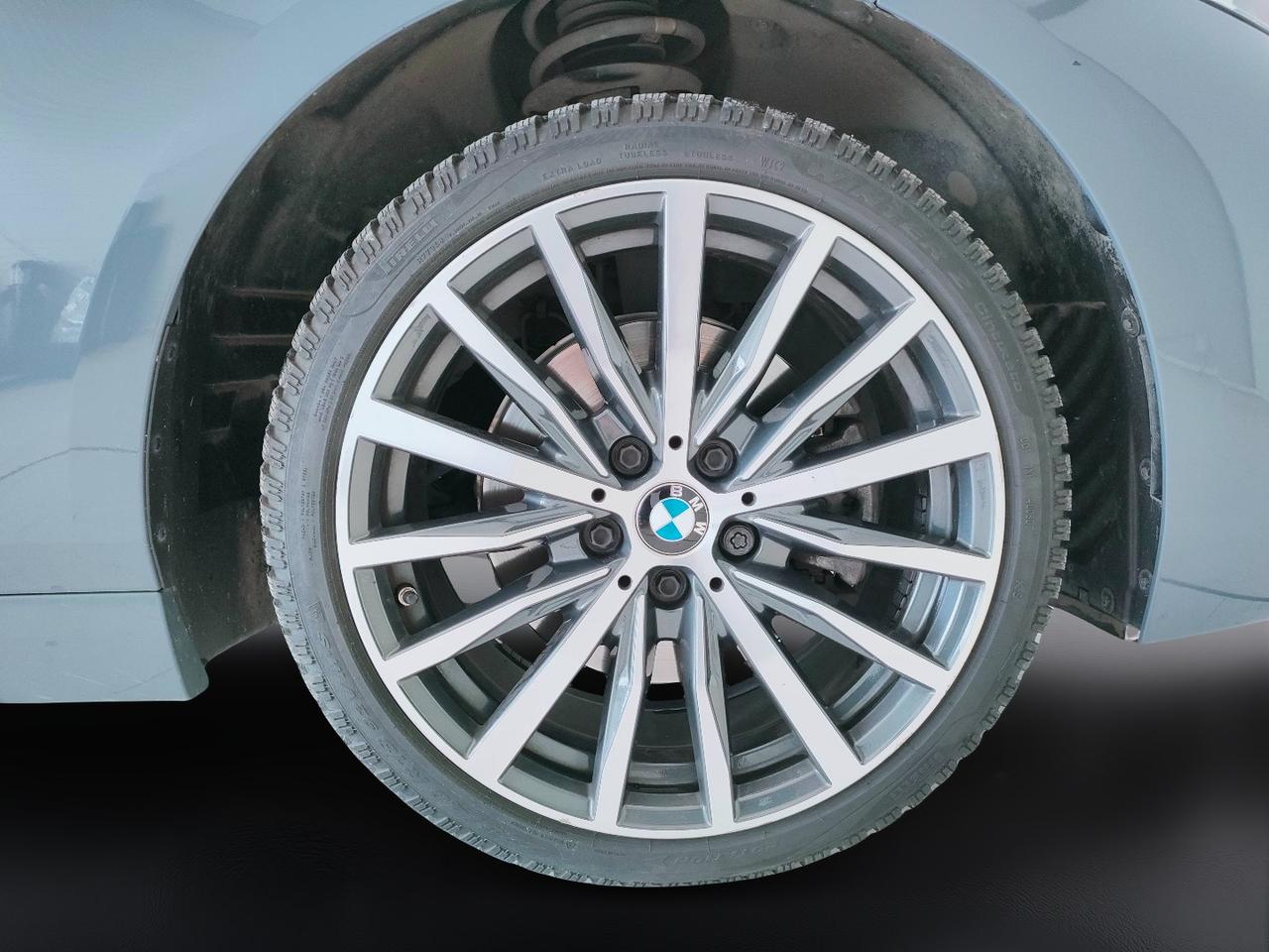 BMW Serie 1 F40 - 116d Business Advantage