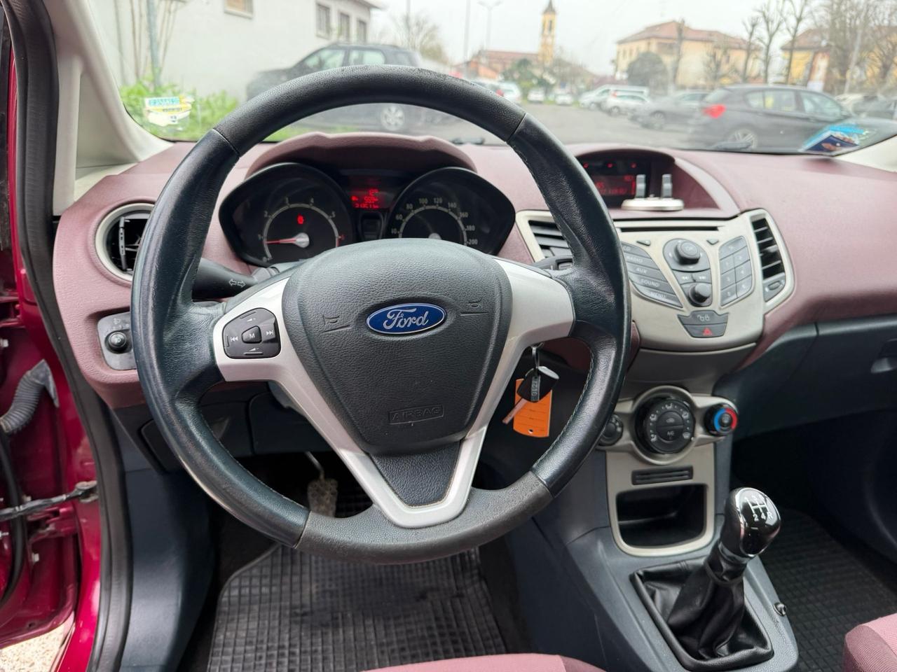 FORD FIESTA 1.2 BENZINA GPL NEOPATENTATI