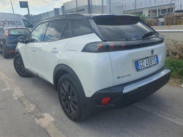 PEUGEOT 2008 e- GT 100kW