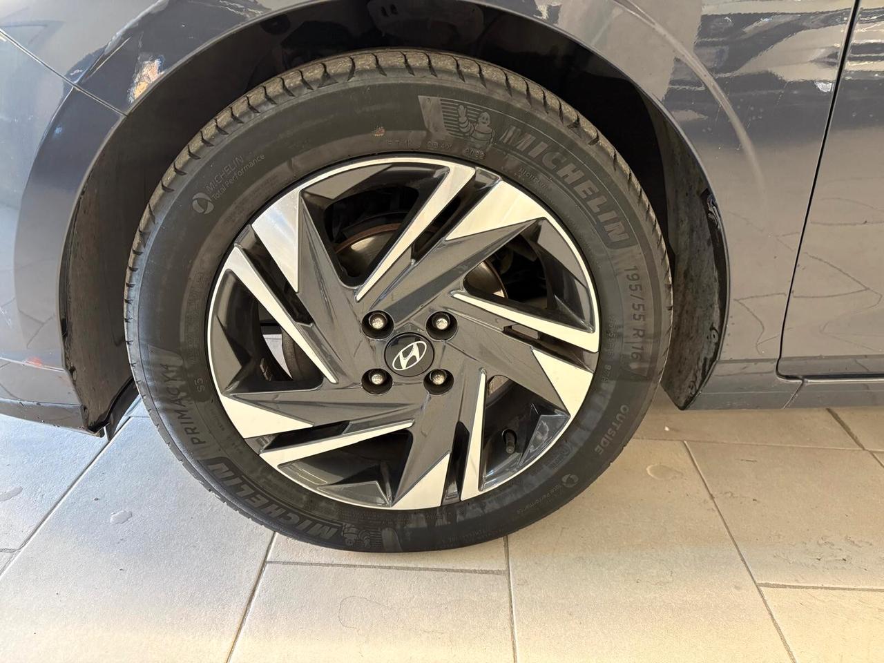 Hyundai i20 1.2 MPI MT GPL Connectline