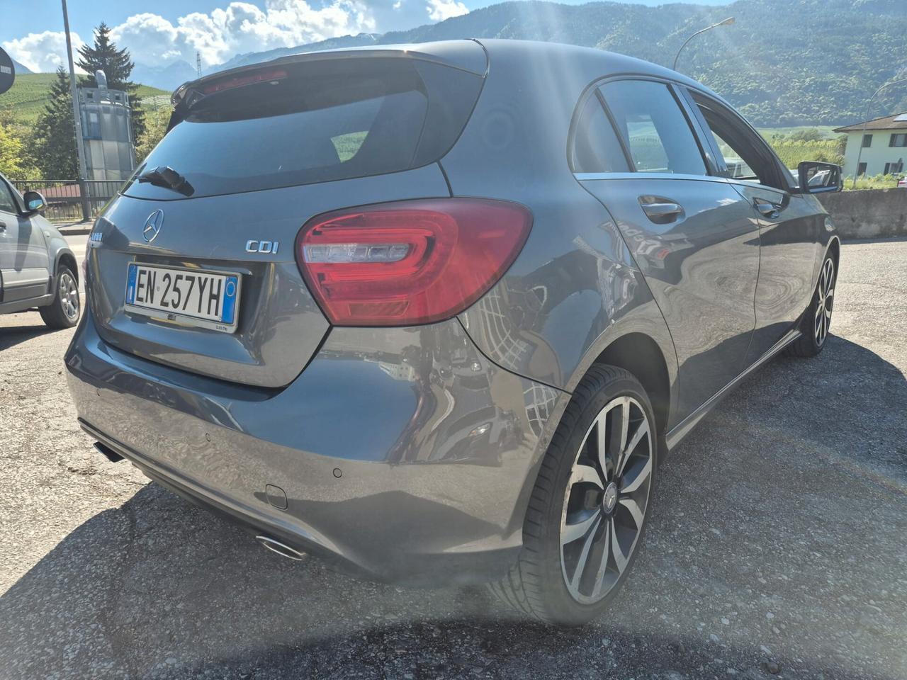 Mercedes-benz A 180 CDI BlueEFFICIENCY Automatic Premium