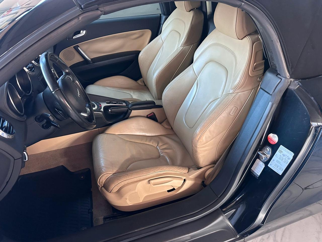 Audi TT Roadster 3.2 V6 quattro S tronic Permute