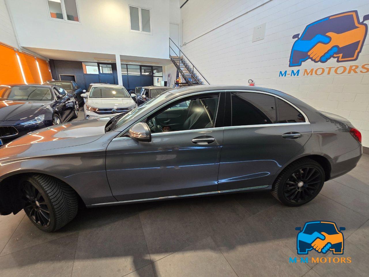 Mercedes C 220 D Executive 4Matic 9G-Tronic Plus 9m Berlina