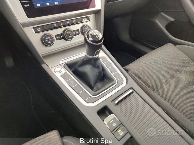 Volkswagen Passat Variant 2.0 TDI Business Bl...