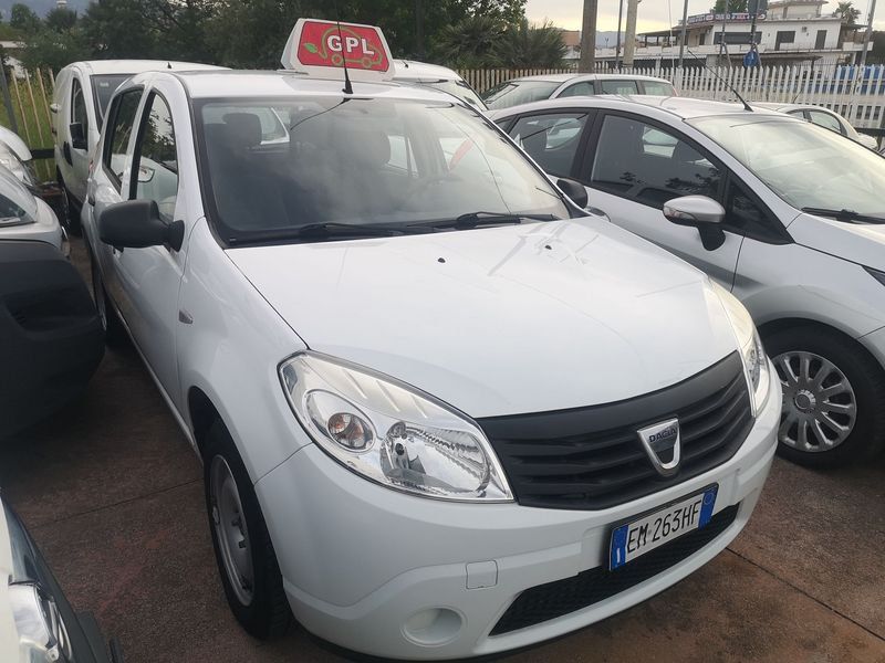 Dacia Sandero Sandero 1.2 16V GPL 75CV versione senza aria condizionata