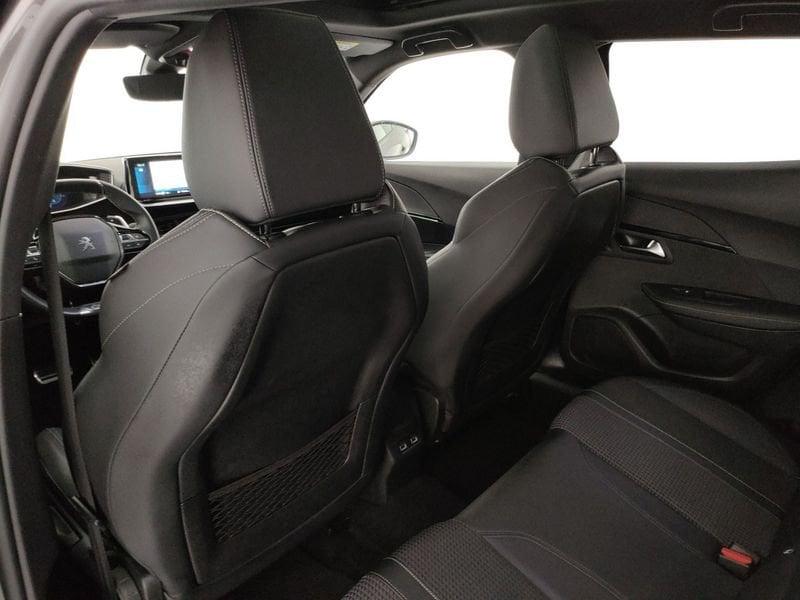 Peugeot 2008 2008 PureTech 130 S&S EAT8 GT