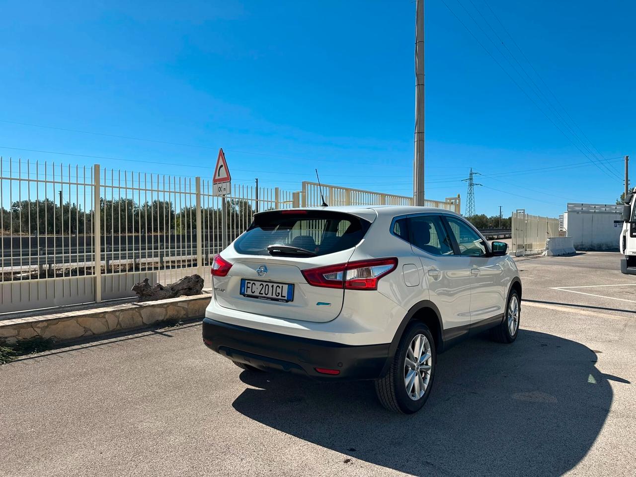 NISSAN QASHQASI 1.5 dCi Business