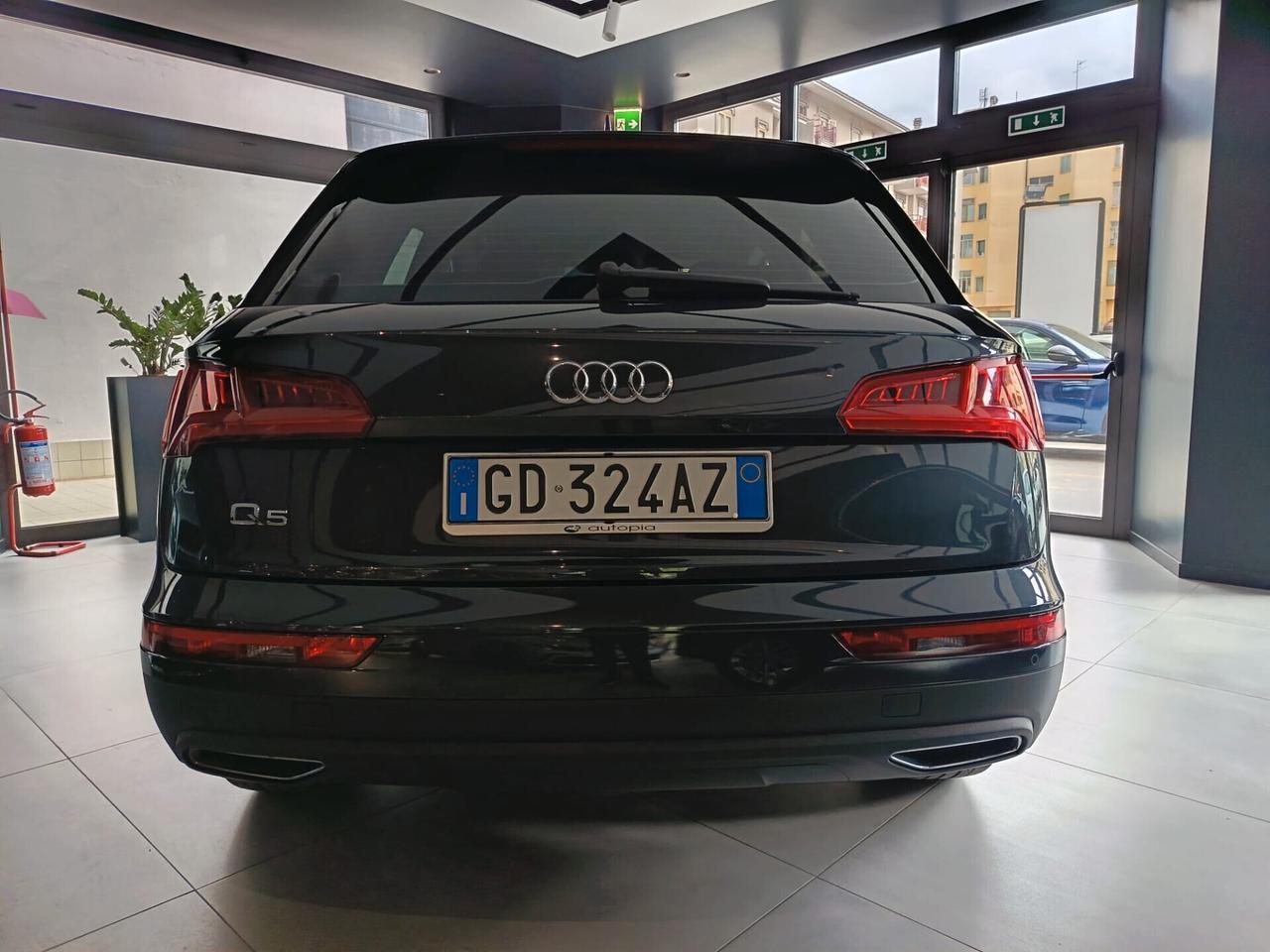 Audi Q5 35 TDI S tronic Business Advanced