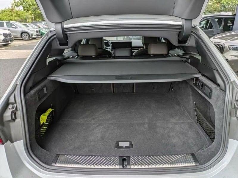 BMW Serie 5 530e xDrive M Sport Gancio Tetto Pelle Harman Kardon