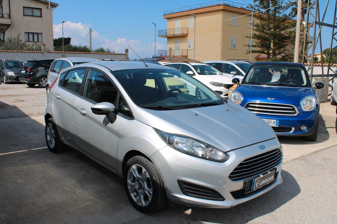 Ford Fiesta 1.4 5 porte Bz.- GPL