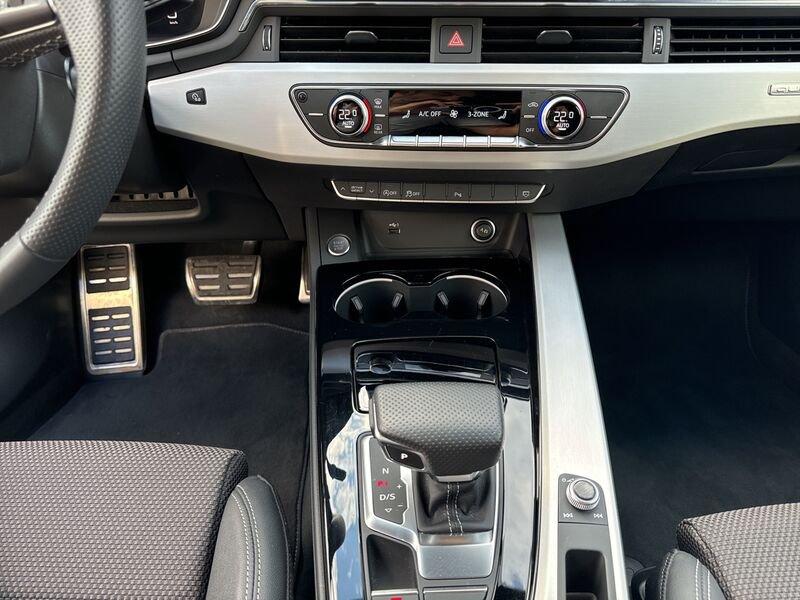 Audi A4 Avant 40 2.0 tdi mhev S line edition quattro 204cv s-tronic