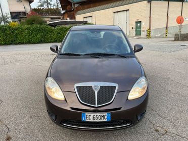 Lancia Ypsilon 1.2 Versus