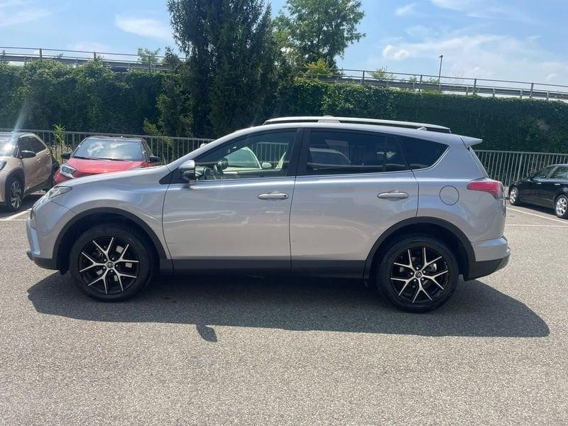 Toyota RAV4 2.0 D-4D 143cv MT Style 2WD