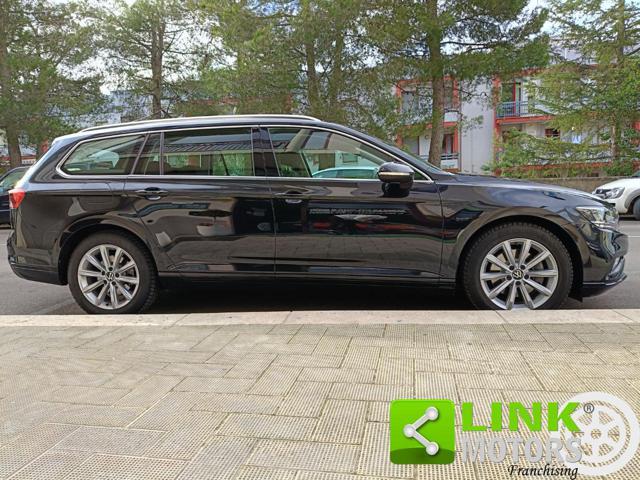 VOLKSWAGEN Passat Variant 2.0 TDI SCR EVO DSG Executive