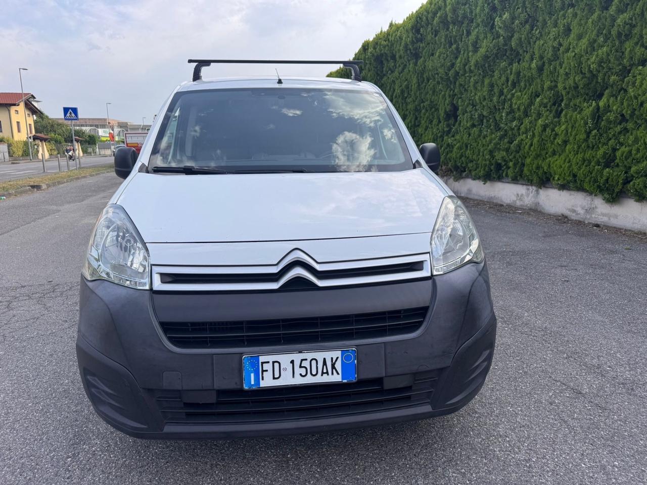 Citroen Berlingo 1.6 diesel, 3 p, anno 2016, autocarro