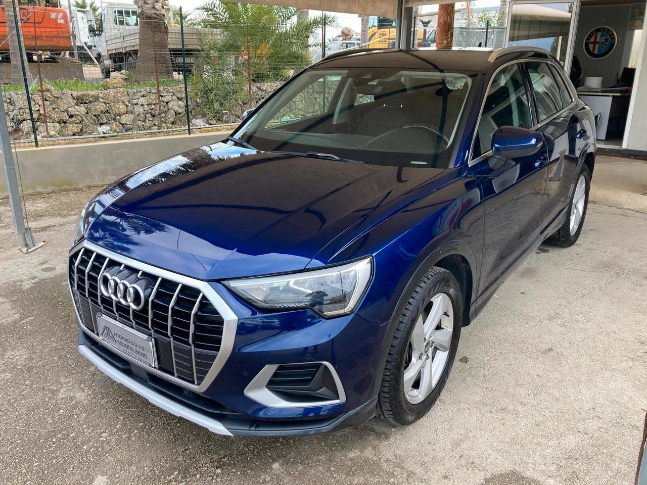 Audi Q3 35 TDI S tronic Business Advanced