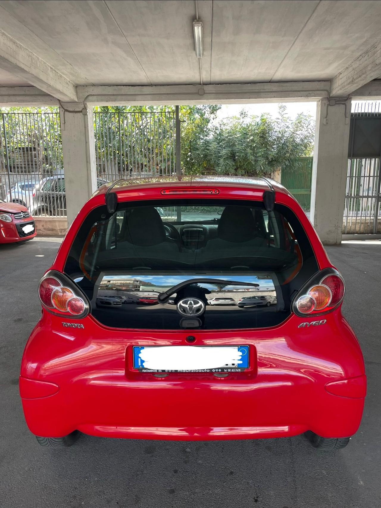 Toyota Aygo 1.0 12V VVT-i 5 porte Lounge Connect