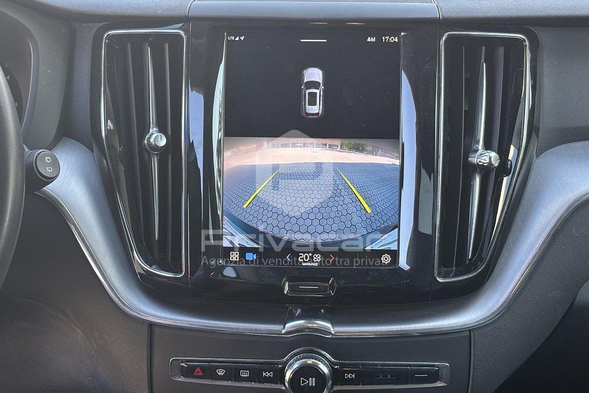VOLVO XC60 B4 (d) Geartronic Momentum Pro