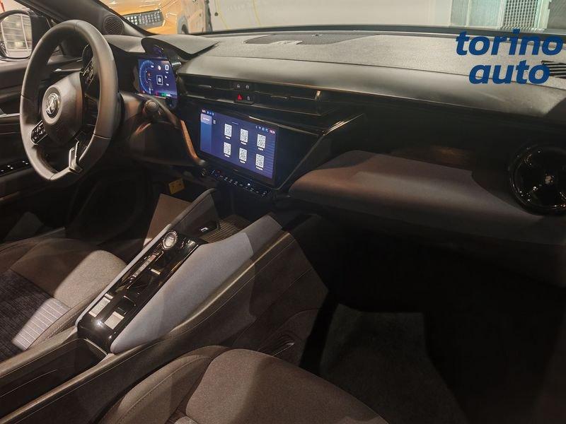 Alfa Romeo Junior Junior 1.2 ibrida 145cv edct6