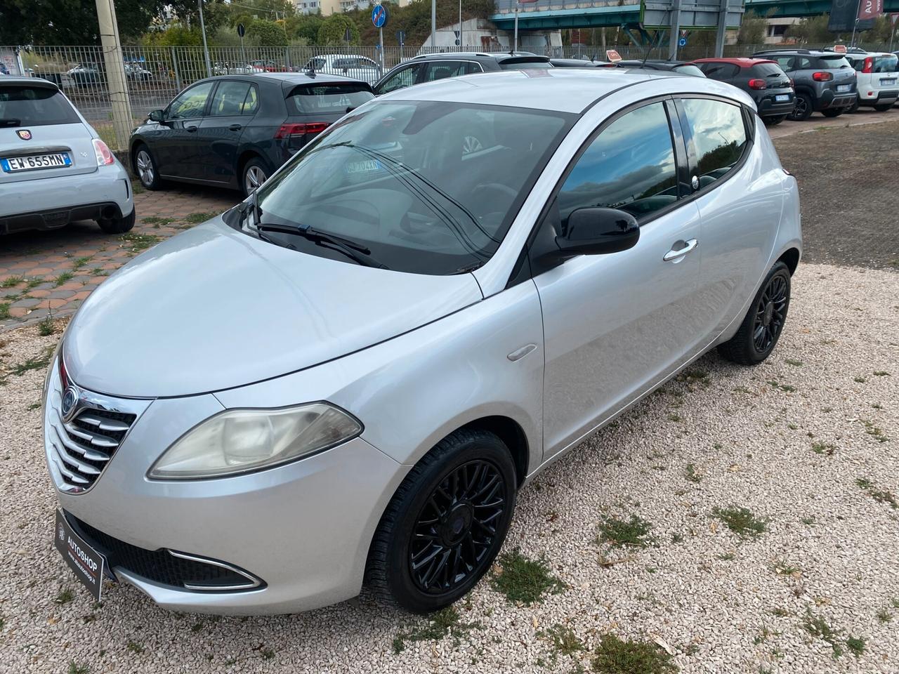 LANCIA - Ypsilon - 1.2 69 CV 5 porte GPL - UNIPRO. - NEOPATENTATI - FINANZIABILE