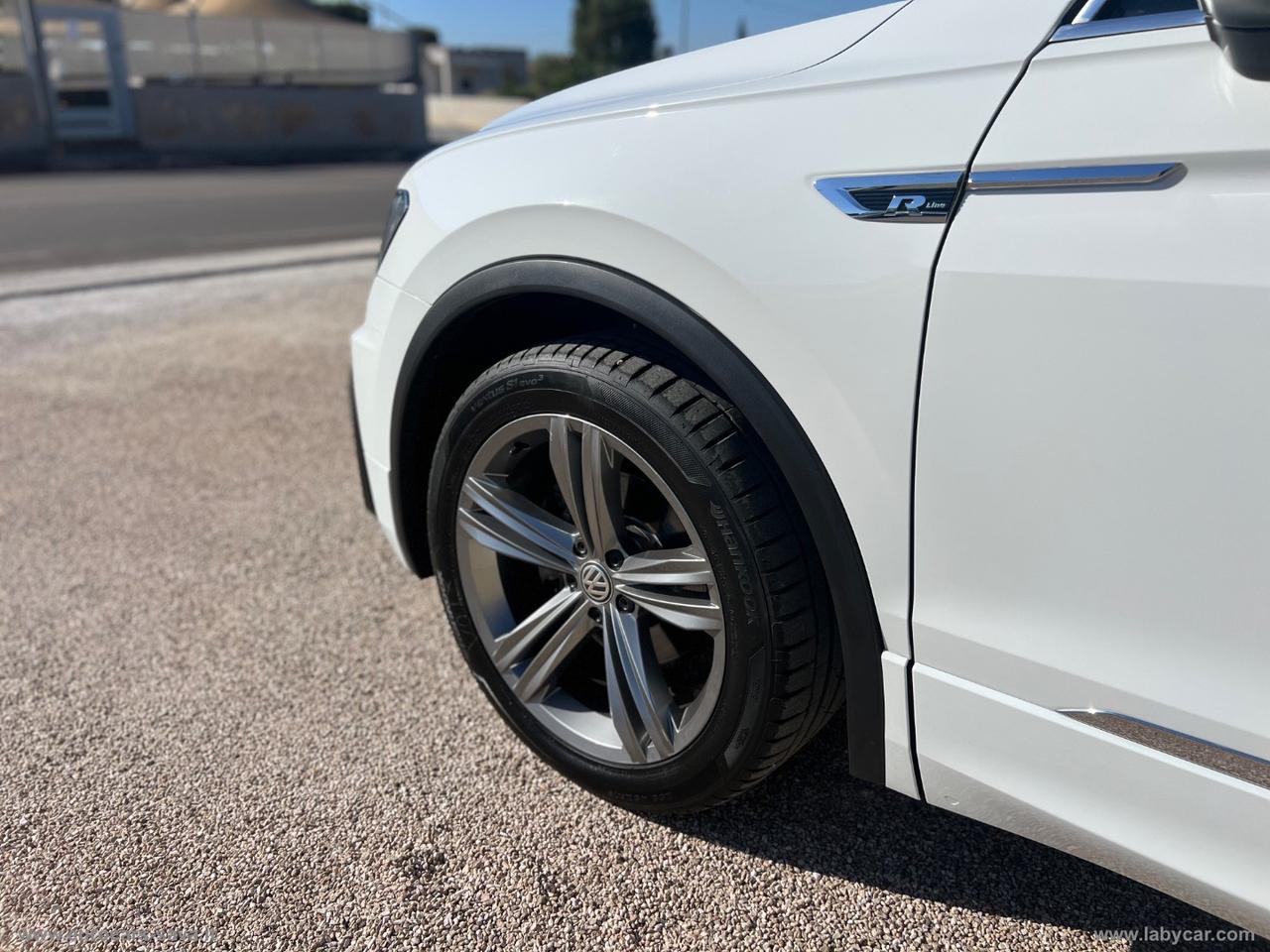 VOLKSWAGEN Tiguan 2.0 TDI DSG 4MOTION Sport BMT R-LINE