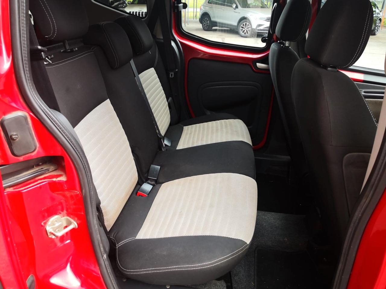 Fiat Qubo 1.3 MJT 75 CV Trekking
