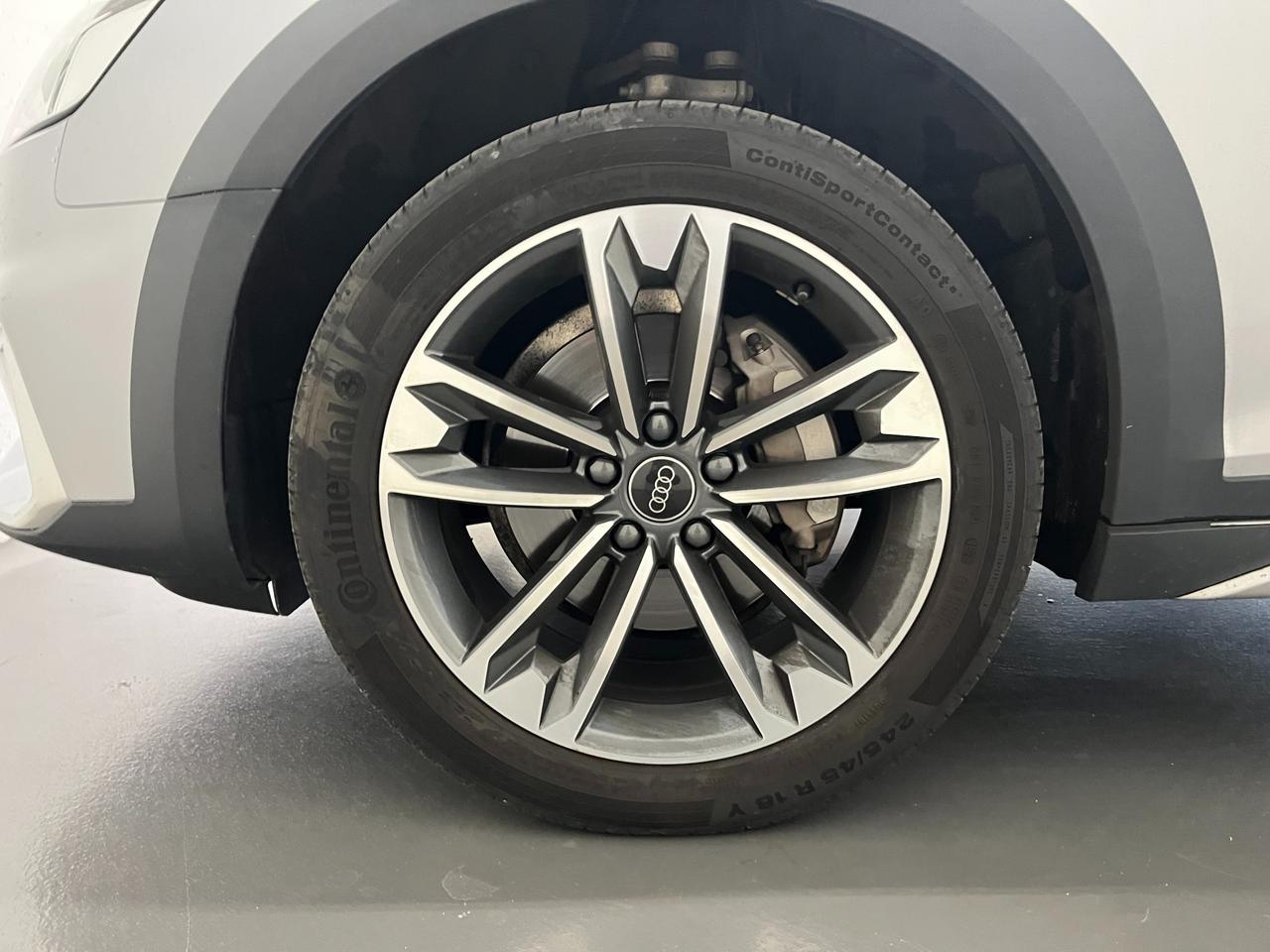 AUDI A4 ALLROAD 40 TDI MHEV S-TRONIC QUATTRO IDENTITY CONTRAST