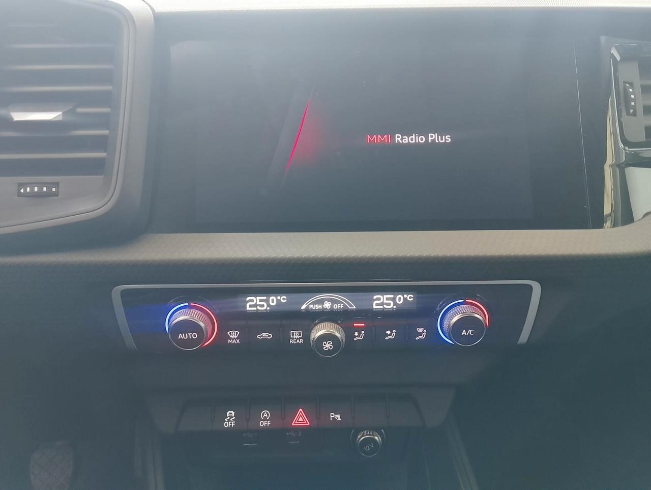 Audi A1 SPB 30 TFSI Identity Black