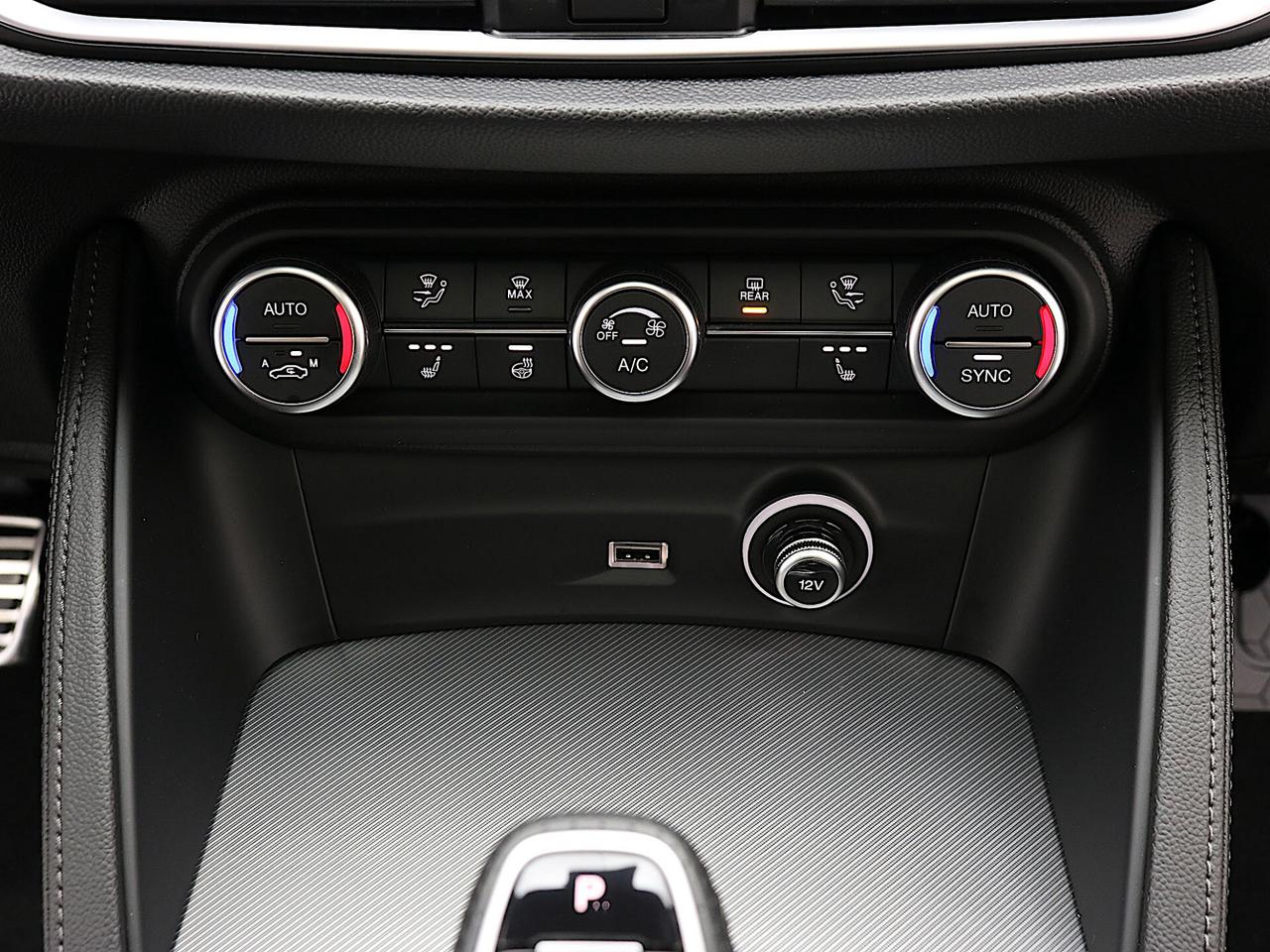 Alfa Romeo Stelvio 2.2 Turbodiesel 210 CV AT8 Q4 Veloce