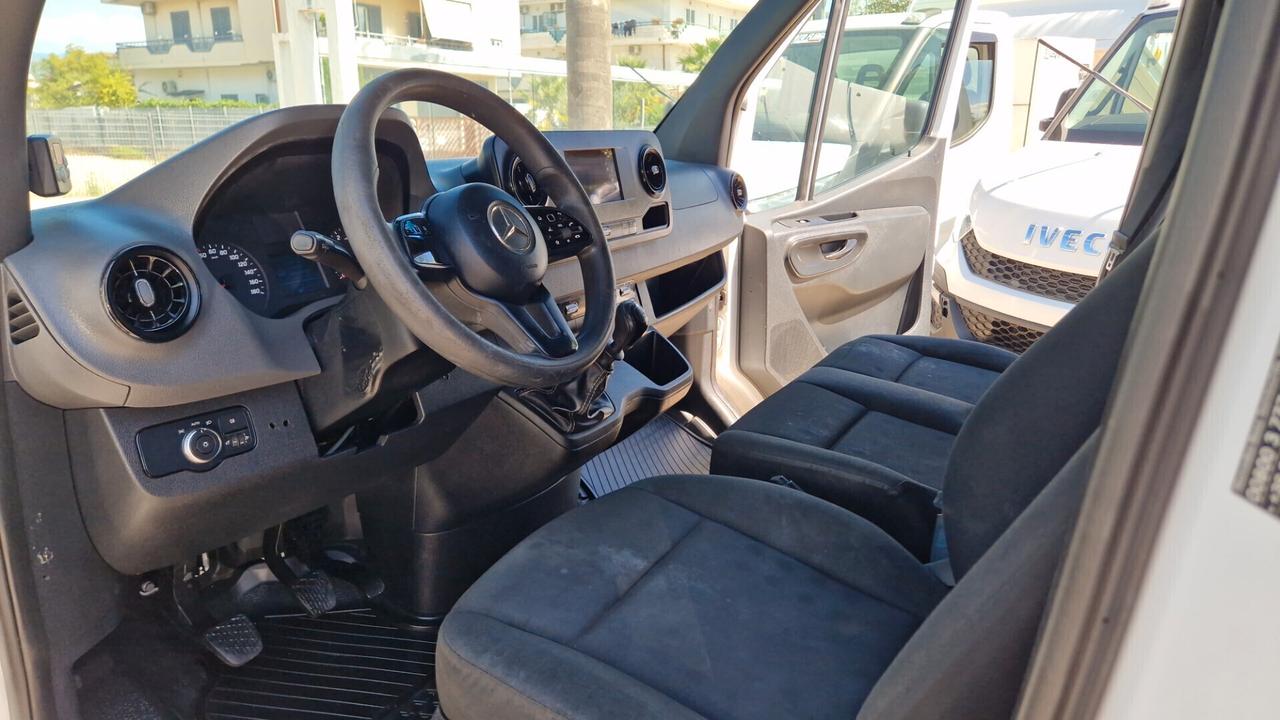 Mercedes Benz SPRINTER 316 CDI PEDANA CARICATRICE FRIGO