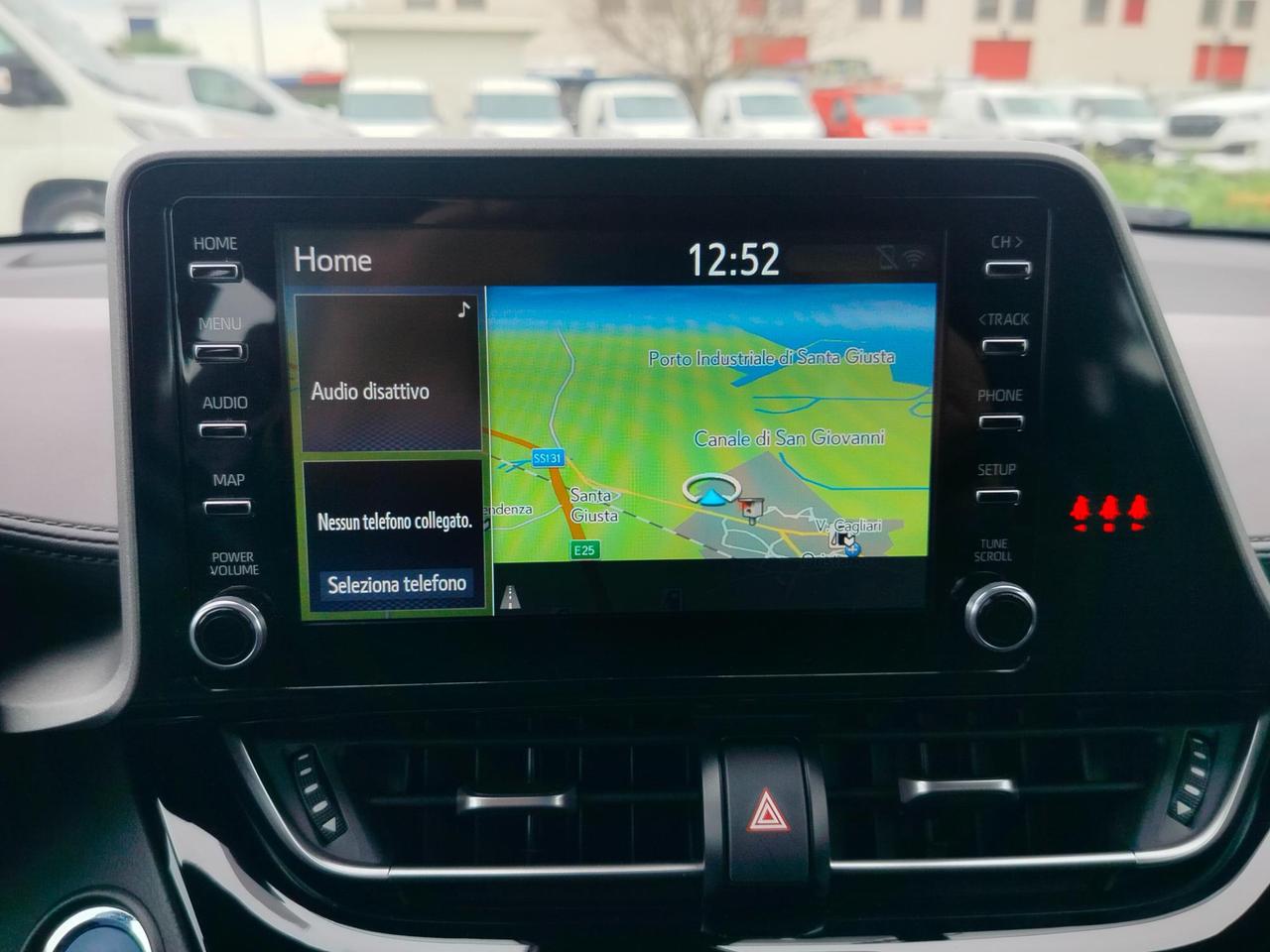 Toyota C-HR 1.8h Business e-cvt