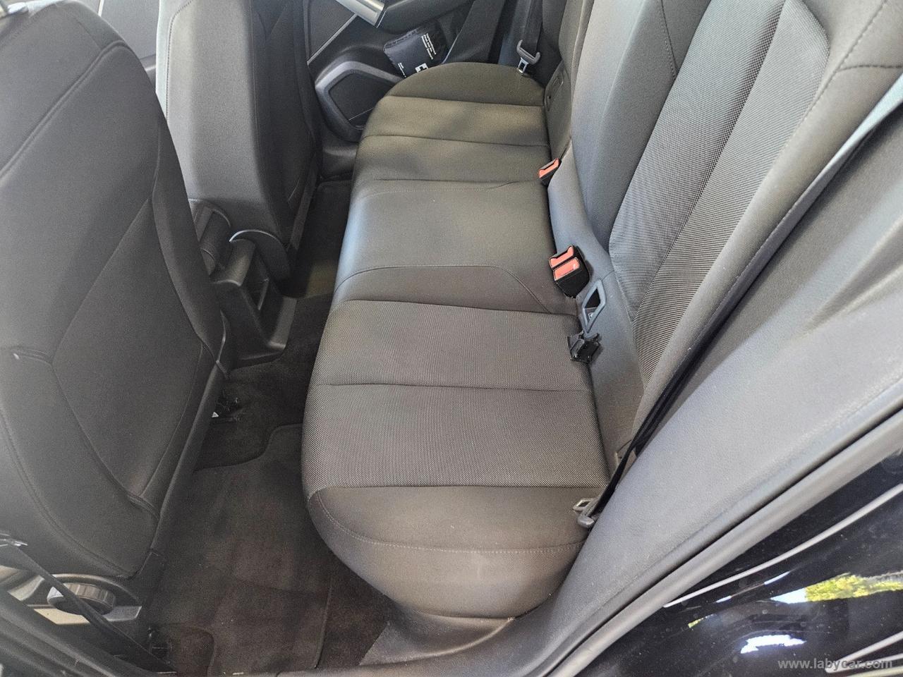 AUDI Q2 30 TDI S tronic Business