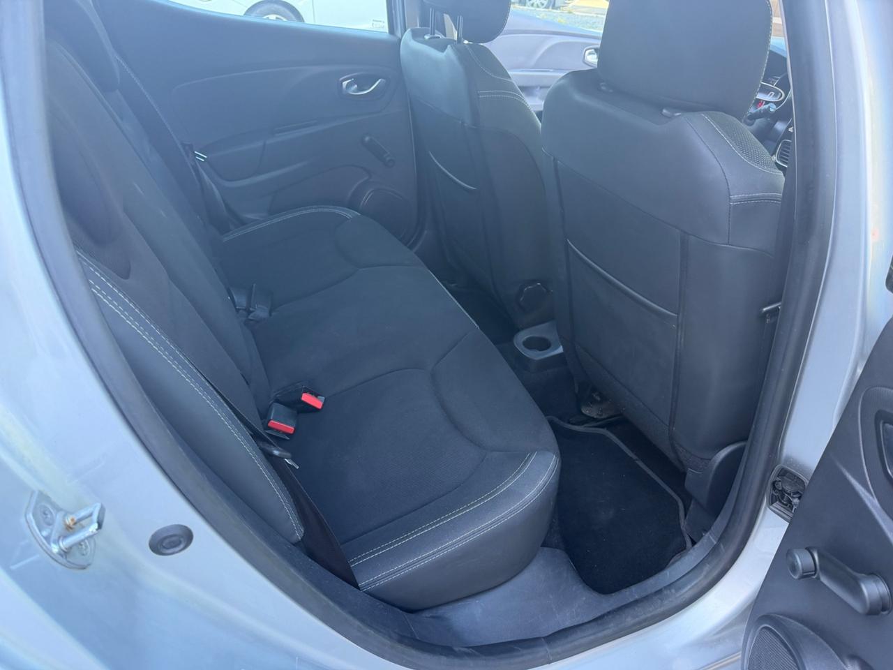 Renault Clio 1.5D 90CV 5P Busin. PASSAG. COMPRESO